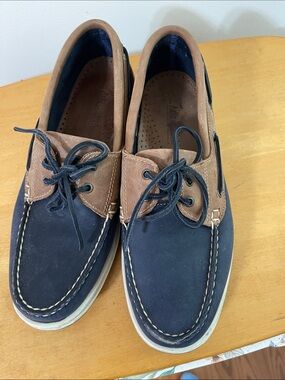 Men's Two-Tone Navy and Brown Boat Shoes